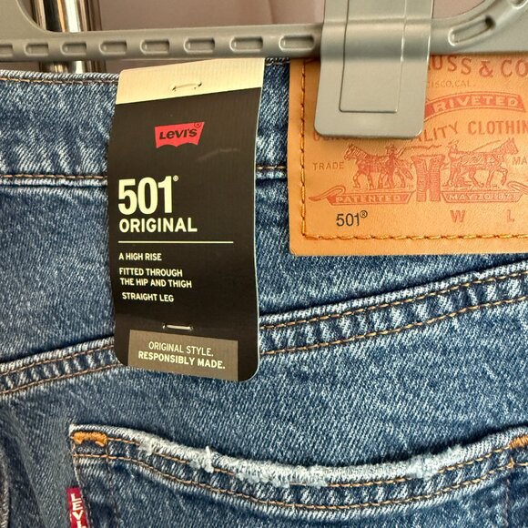 Levi's 501 Women's Jeans Size 34 x 32 High Rise Straight Leg - Picture 6 of 10